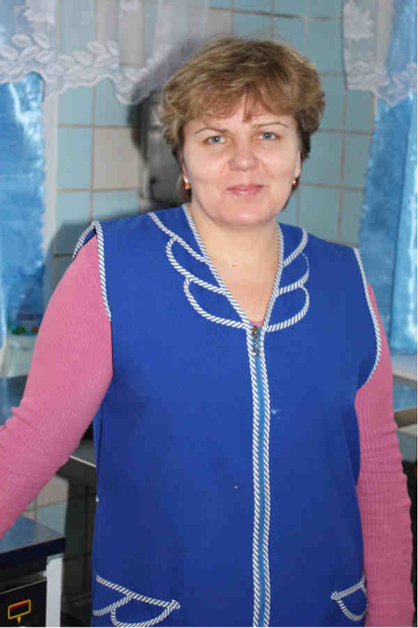 Гаврикова Светлана, работник столовой Гаврикова Светлана, работник столовой